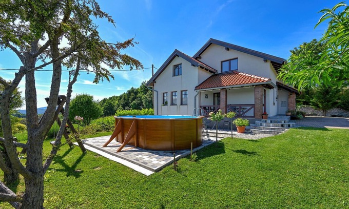 Varazdinske Toplice House | Awesome home in Varazdinske Toplice