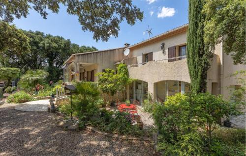 Bedarrides House | Awesome Home In Bédarrides