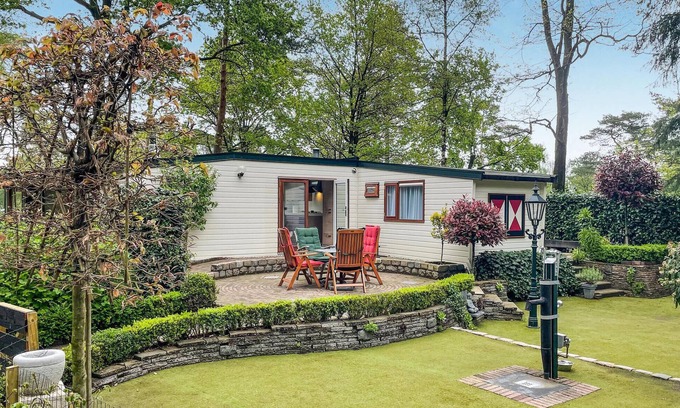 Beekbergen-West House | Awesome home in Beekbergen with WiFi