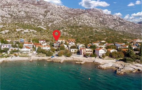 Ribarica House | Awesome Home In Cesarica With Sauna