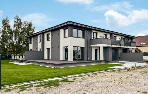 Kamien Pomorski House | Awesome Home In Kamien Pomorski