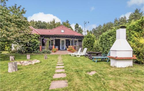 gmina Nowogrodek Pomorski House | Awesome Home In Karsko With Sauna