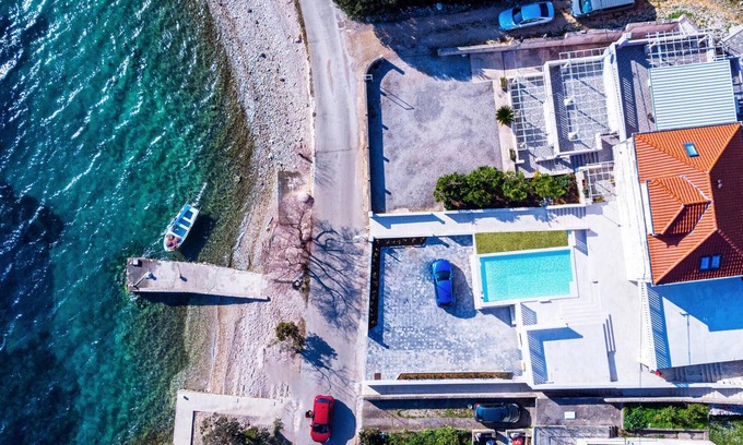 Kuciste House | Awesome home in Kuciste with WiFi