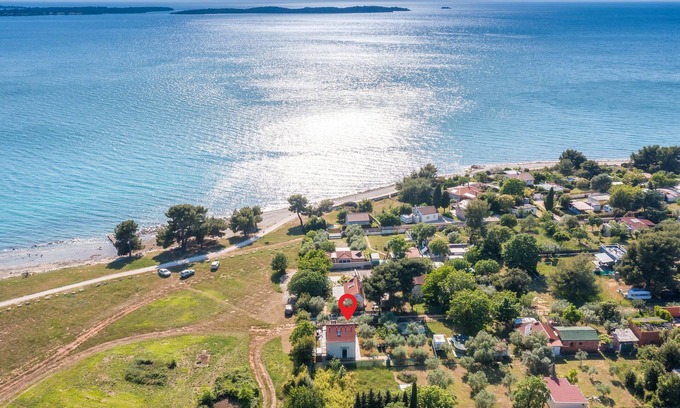 Fazana House | Awesome home in Peroj with WiFi