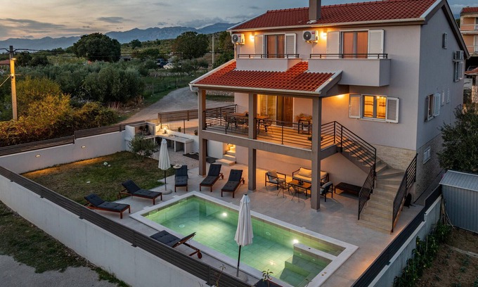 Slivnica House | Awesome home in Podgradina