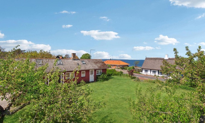 Bolshavn House | Awesome home in Svaneke with WiFi