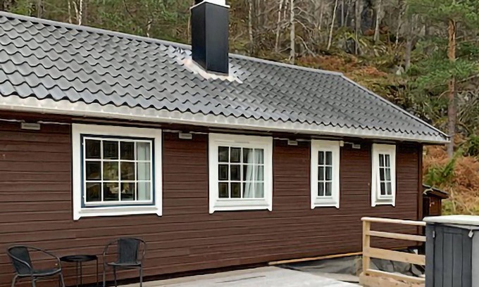 Sirdal House | Awesome home in Tonstad with kitchen