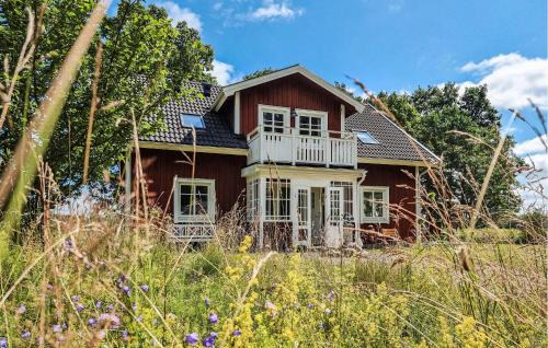 Alvesta Municipality House | Awesome Home In Vislanda With Wifi