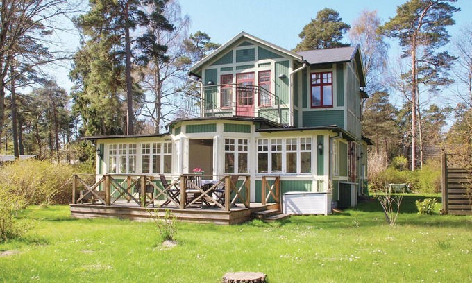 Gamla Staden-Sandskogen House | Awesome home in Ystad with kitchen
