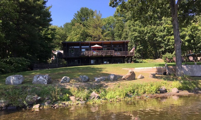 Averill Park House | Awesome Lake House On Glass Lake In Averill Park, NY