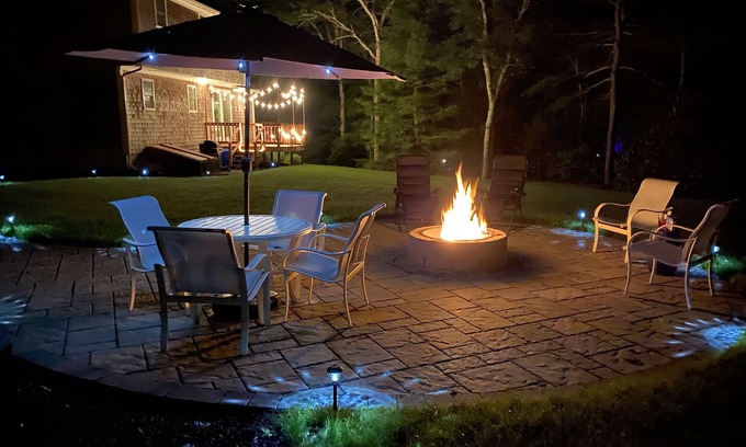 Cotuit House | Awesome Patio With Fire Pit, Farmers Porch, Deck With Grill!