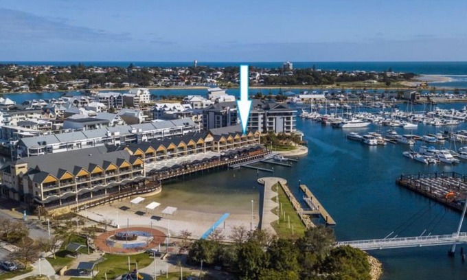 Mandurah Apartment | Awesome Views Dolphin Quay Apartment Mandurah