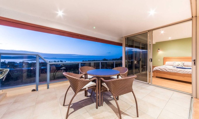 Cannonvale Apartment | AWESOME VIEWS ON ELSHEBY