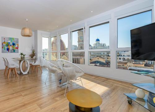 Sant Francesc Apartment | Ayuntamiento Panoramic