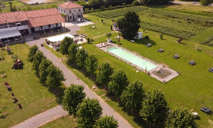 Bregnano Bed & Breakfast | Azienda agricola La Macina