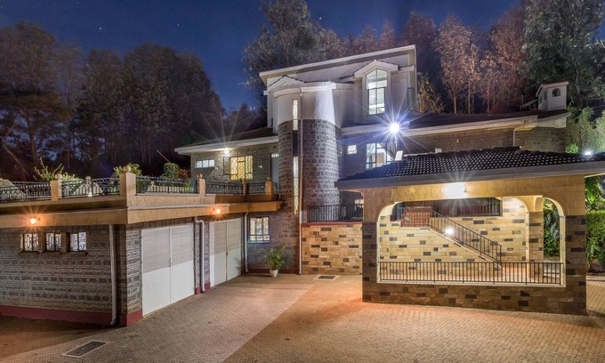 Ngong Villa | Azima Wellness Retreat Center - Villa Home