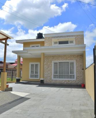 Banuhampu Villa | Azizah's Syariah Homestay