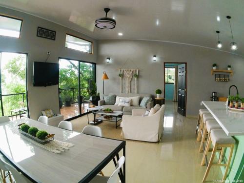 Aguas Zarcas House | Azulita Oasis, Family-Sized Loft With Pool & Large Outdoor Areas