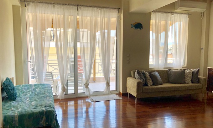 Loutraki Apartment | Azure Retreat