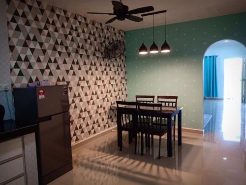 Kuala Selangor House | AZURE SKY HOMESTAY KUALA SELANGOR