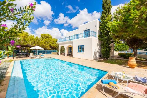 Kathikas Villa | Azzurro Holiday Villas