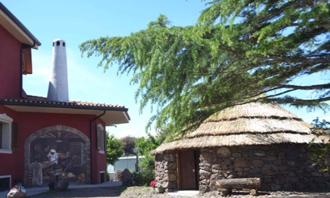 Sassari House | B & B "Antica Botte" Bungalow sa pinnetta - Sardinian hut - Sardinian hut