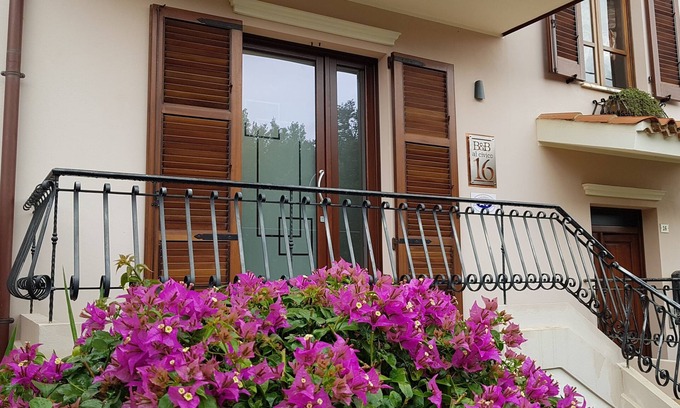 Guspini Bed & Breakfast | B&B at number 16 A PLACE TO FEEL AT HOME