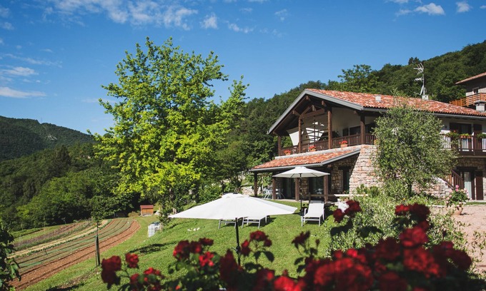 Cavedine Bed & Breakfast | B&B Country House Coste - Garda Lake