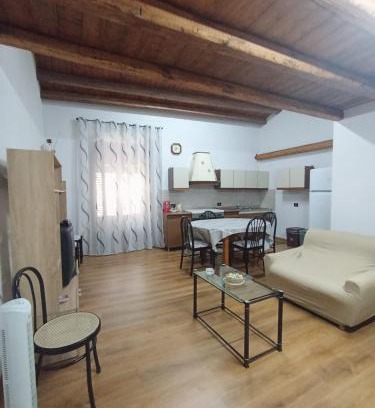 Ventimiglia di Sicilia Apartment | B&b da Ely