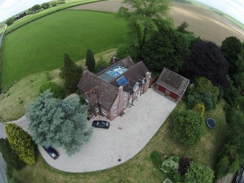 Broad Hinton Bed & Breakfast | B&B Dorwyn Manor