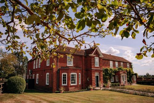 Ramsden Heath Bed & Breakfast | B&B Downham Hall