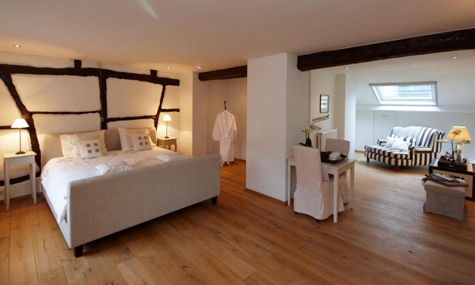 Fouron-le-Comte Bed & Breakfast | B&B Hof van Vervoering