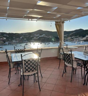 Ponza Bed & Breakfast | B&B Il Sogno Ponza