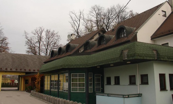 Domzale Bed & Breakfast | B&B Janežič
