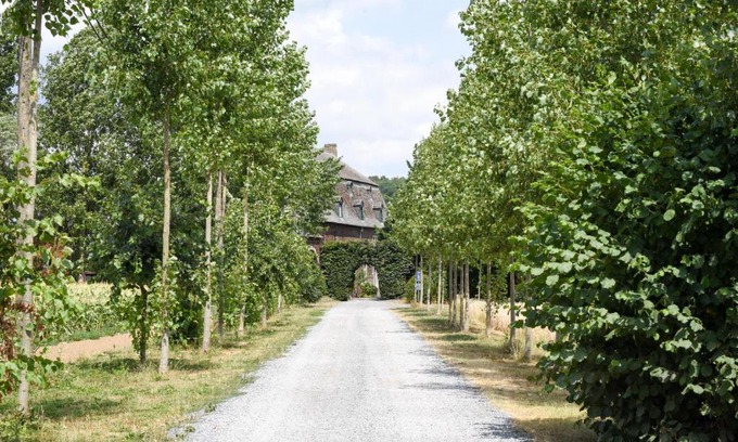 Wavre Bed & Breakfast | B&B La Ferme de l'Hosté