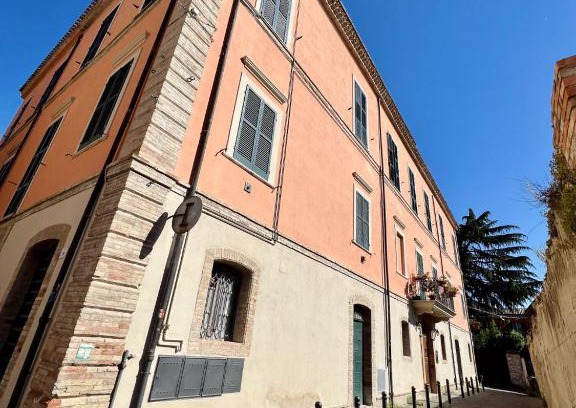 Teramo Bed & Breakfast | B&B letterario Palazzo Pistocchi