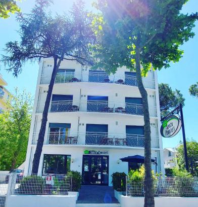 Riccione Bed & Breakfast | B&B Riccione SENZA PENSIERI