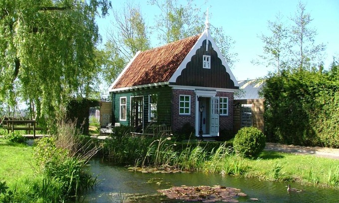 Assendelft Bed & Breakfast | B&B Saense huisje