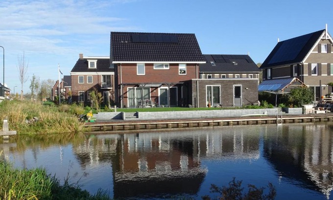 Municipality of Sudwest-Fryslan Bed & Breakfast | B&B Snekerpoort