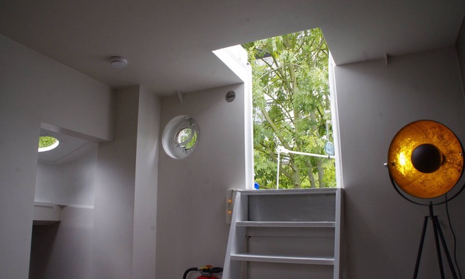 Rooigem Boat Rental | B3 Houseboat in the centre of Ghent, Sailor room