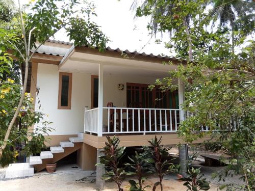 Chaloklum Resort | Baan Moonchan House