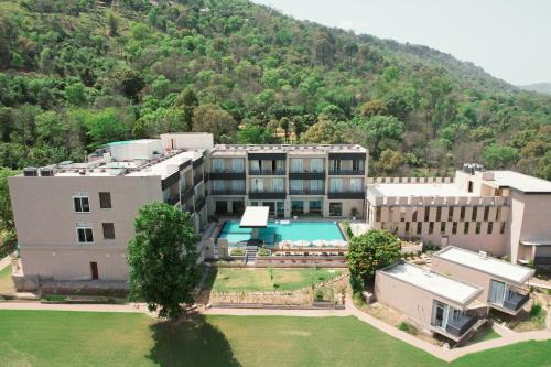 Raipur Maidan Resort | Baantalai Resort- Baba Balak Nath Shahtalai