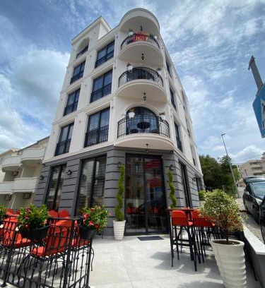 Dobra Voda Hotel | Baba's Hotel & Spa