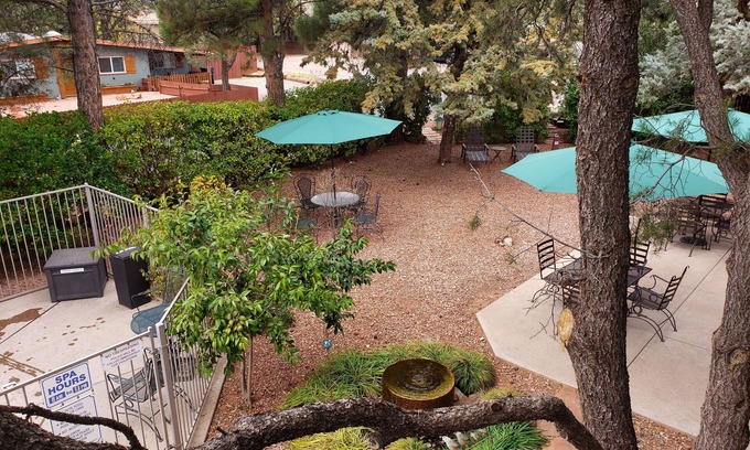 West Sedona Hotel | Baby Quail Inn