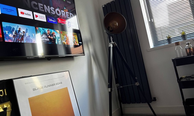 Maidenhead Apartment | Bachelor Pad Studio Apartment