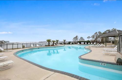 Ono Island House | Back Bay Condo 1106