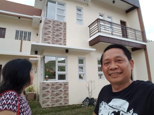 Legaspi House | Backpackers Room
