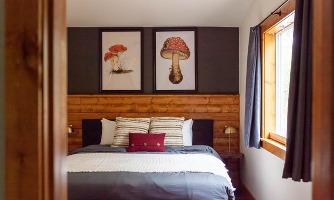 Carson Hotel | Backwoods Cabins