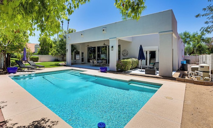 Buenavante House | Backyard Haven w/Pool: North Scottsdale Home!