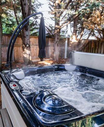 Vancouver House | Backyard hot tub for your family